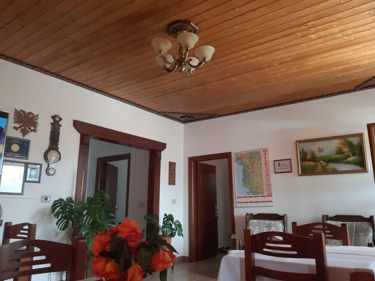 B&Bsheshalliu Berat Exterior foto